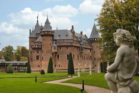 Medieval Castle 4K Wallpaper · architecture · 3840×2559