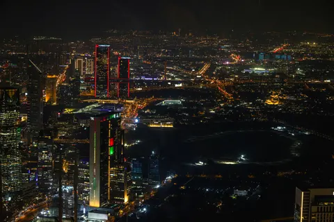 City Aerial 4K Wallpaper · city · 3840×2561