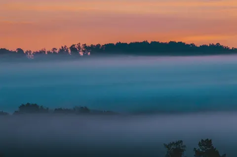 धुंधला मिनिमल 4K वॉलपेपर · minimal · 3840×2553
