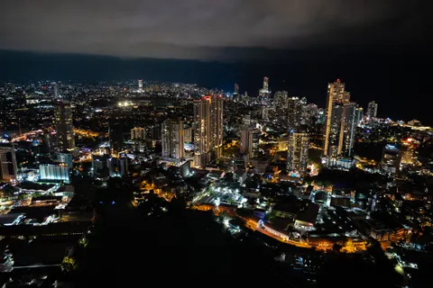 都市の空撮 4K壁紙 · city · 3840×2560