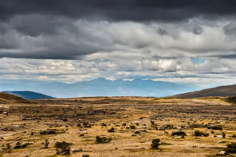 The Andes 4K Wallpaper · mountains · 3840×2563