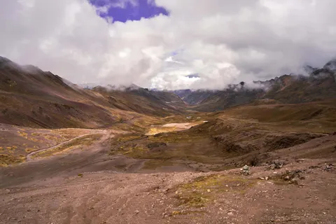 The Andes 4K Wallpaper · mountains · 3840×2560