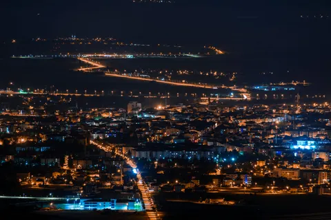 City Aerial 4K Wallpaper · city · 3840×2560