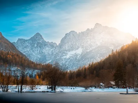 Mountain Panorama 4K Wallpaper · mountains · 3840×2882