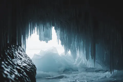 Fond d'écran Grotte marine 4K · ocean · 3840×2560