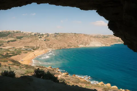 Sea Cave 4K Wallpaper · ocean · 3840×2560