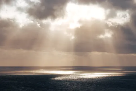 Sea Cave 4K Wallpaper · ocean · 3840×2560