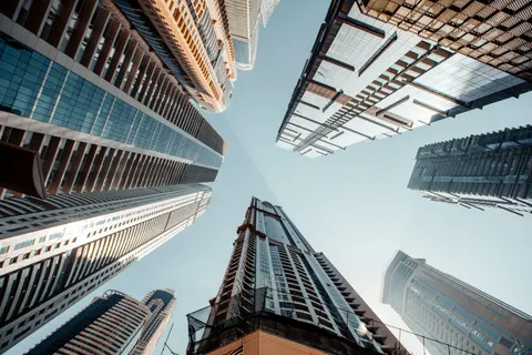 Wolkenkratzer 4K Hintergrundbild · city · 3840×2560