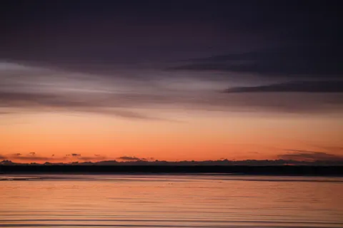 Calm Sea 4K Wallpaper · ocean · 3840×2561