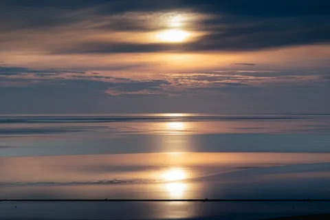 Calm Sea 4K Wallpaper · ocean · 3840×2560