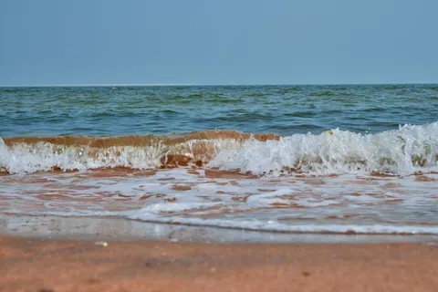 Sea Foam 4K Wallpaper · ocean · 3840×2560