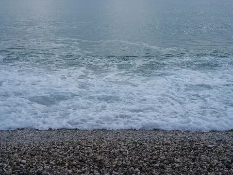 Sea Foam 4K Wallpaper · ocean · 3840×2880