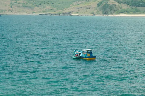 Fond d'écran Bateau en mer 4K · ocean · 3840×2560