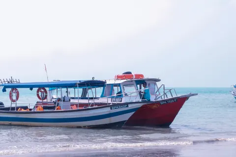 Boat at Sea 4K Wallpaper · ocean · 3840×2560