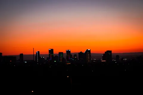 LA at Night 4K Wallpaper · city · 3840×2560