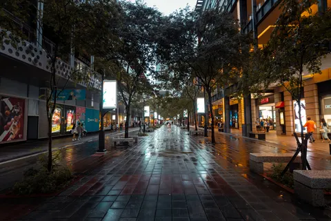 Seoul Night 4K Wallpaper · city · 3840×2561