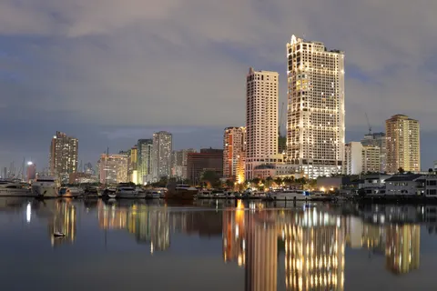 Bangkok Skyline 4K Wallpaper · city · 3840×2560