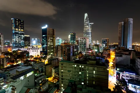 Bangkok Skyline 4K Wallpaper · city · 3840×2561