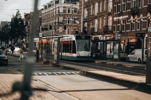 Amsterdam Canals 4K Wallpaper · city · 3840×2560
