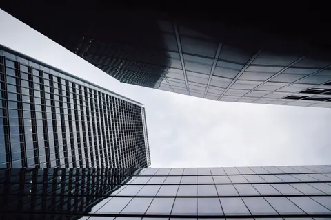 Fond d'écran Gratte-ciel 4K · city · 3840×2560
