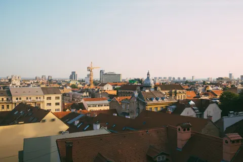 Prague Rooftops 4K Wallpaper · city · 3840×2560