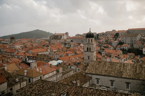 Prague Rooftops 4K Wallpaper · city · 3840×2560