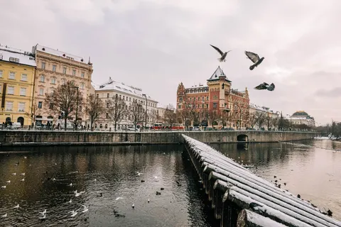 Prague Rooftops 4K Wallpaper · city · 3840×2563