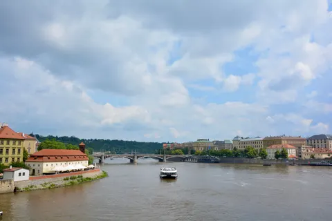Prague Rooftops 4K Wallpaper · city · 3840×2560