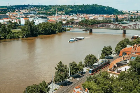 Prague Rooftops 4K Wallpaper · city · 3840×2560