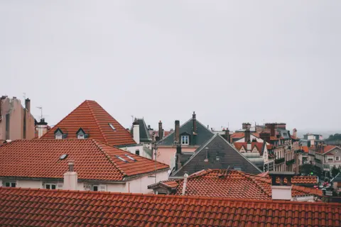 Prague Rooftops 4K Wallpaper · city · 3840×2560