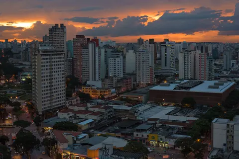 Wallpaper Kota 4K · city · 3840×2563