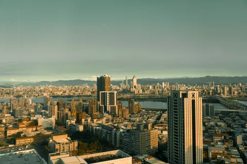 Stadt 4K Hintergrundbild · city · 3840×2561