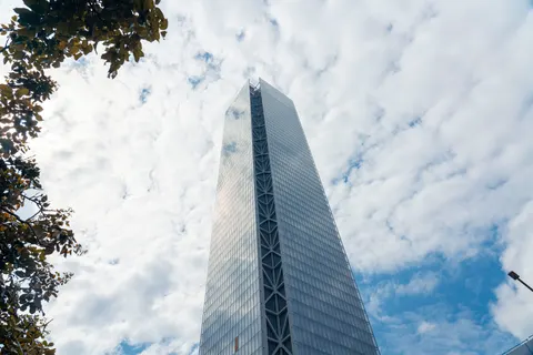 Skyscraper 4K Wallpaper · city · 3840×2561