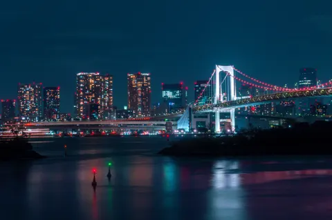 City Bridge 4K Wallpaper · city · 3840×2553
