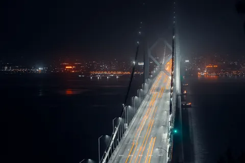 City Bridge 4K Wallpaper · city · 3840×2560