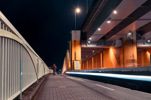 城市桥梁 4K壁纸 · city · 3840×2561