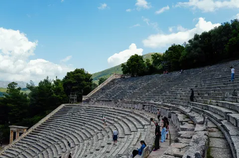 Roman Ruins 4K Wallpaper · architecture · 3840×2556