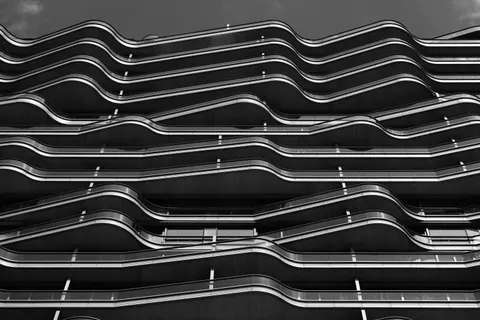 Futuristic Facade 4K Wallpaper · architecture · 3840×2560