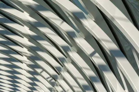 Futuristic Facade 4K Wallpaper · architecture · 3840×2560
