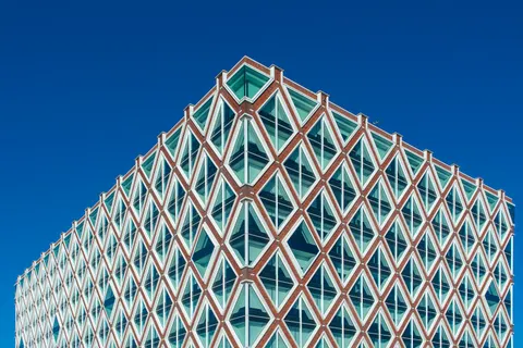 Futuristic Facade 4K Wallpaper · architecture · 3840×2560