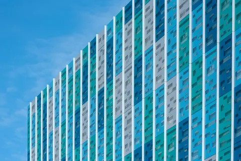Futuristic Facade 4K Wallpaper · architecture · 3840×2563
