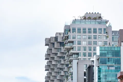 Futuristic Facade 4K Wallpaper · architecture · 3840×2563