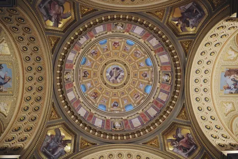 Glass Dome 4K Wallpaper · architecture · 3840×2560