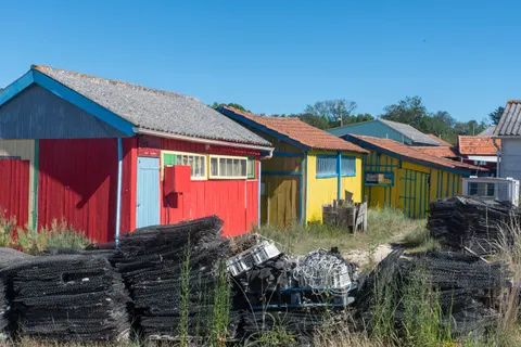 Colorful Houses 4K Wallpaper · architecture · 3840×2563