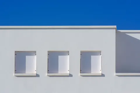 Fondo de pantalla Arquitectura minimalista 4K · architecture · 3840×2560