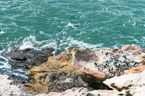 خلفية ساحل فيروزي بدقة 4K · ocean · 3840×2560