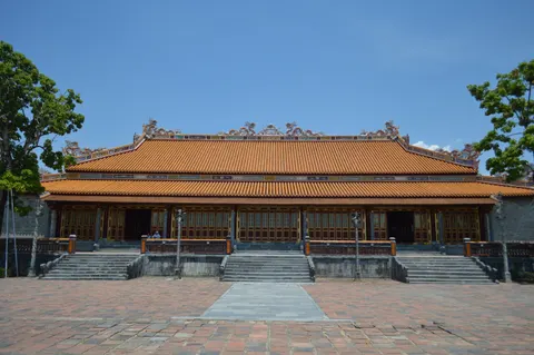 Fondo de pantalla Templo antiguo 4K · architecture · 3840×2553
