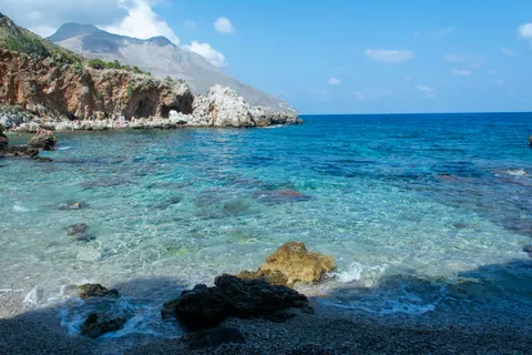 خلفية ساحل فيروزي بدقة 4K · ocean · 3840×2560