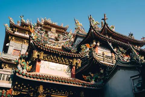 Alter Tempel 4K Hintergrundbild · architecture · 3840×2560