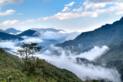 The Andes 4K Wallpaper · mountains · 3840×2561